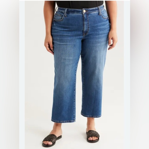 Kut from the Kloth Denim - Kut from the Kloth High Rise Crop Straight Leg Jeans. Women‎ size 16